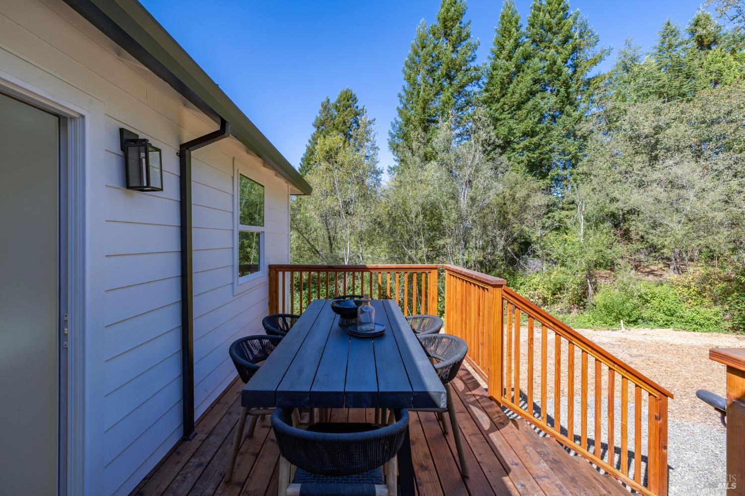 8822 Oak Grove Avenue Graton CA 95472
