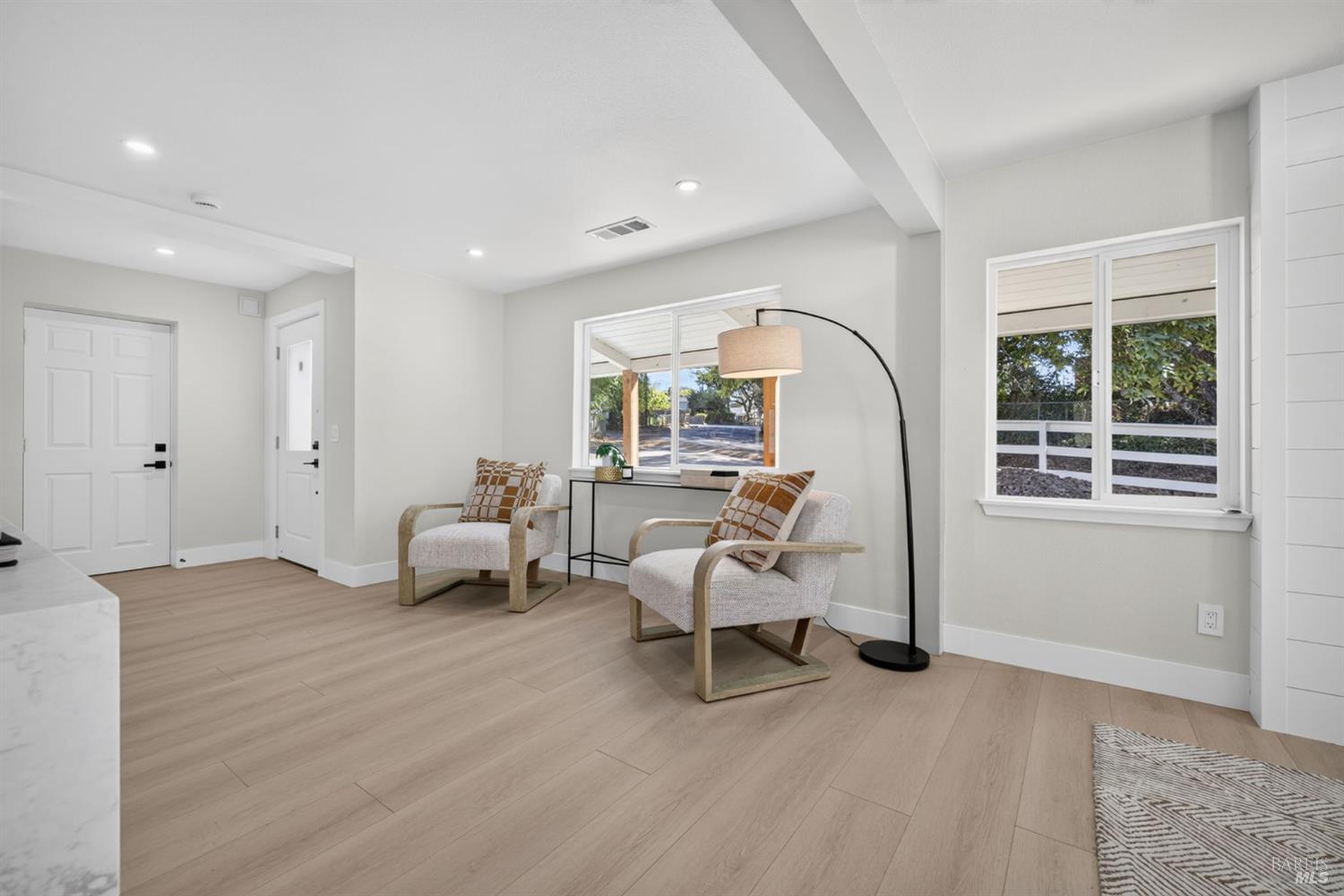 8822 Oak Grove Avenue Graton CA 95472