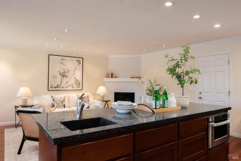 1201 Sunnyslope Drive Santa Rosa CA 95404