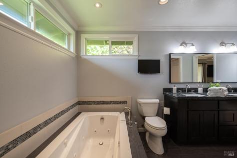 1201 Sunnyslope Drive Santa Rosa CA 95404