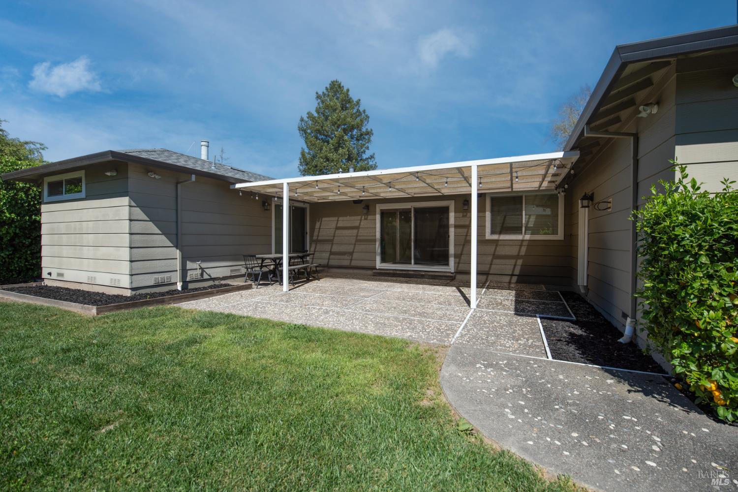 1201 Sunnyslope Drive Santa Rosa CA 95404