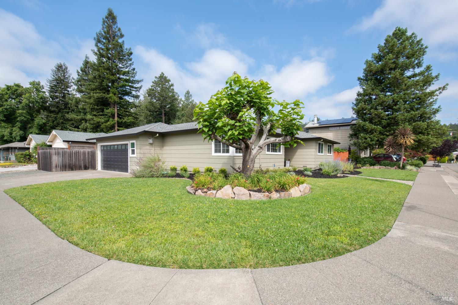 1201 Sunnyslope Drive Santa Rosa CA 95404