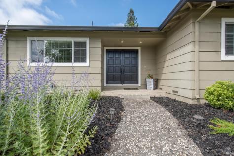 1201 Sunnyslope Drive Santa Rosa CA 95404