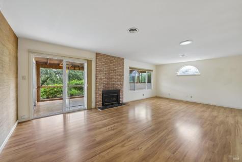 5423 Pepperwood Road Santa Rosa CA 95409