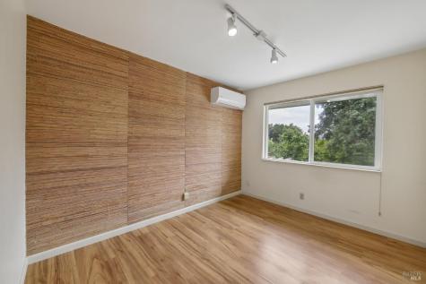 5423 Pepperwood Road Santa Rosa CA 95409