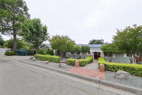 5423 Pepperwood Road Santa Rosa CA 95409