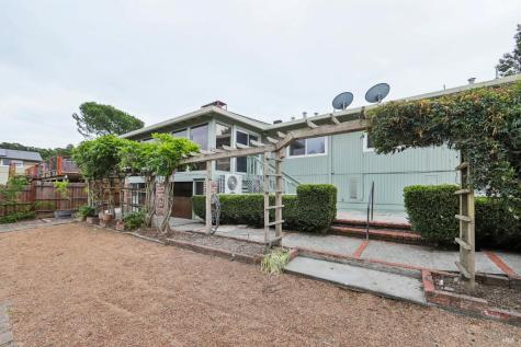 5423 Pepperwood Road Santa Rosa CA 95409