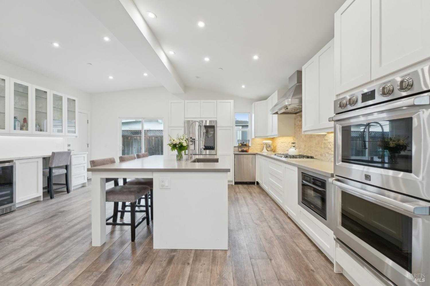 205 Labrea Way San Rafael CA 94903