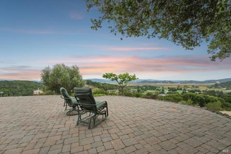 51 Stonetree Lane Novato CA 94945