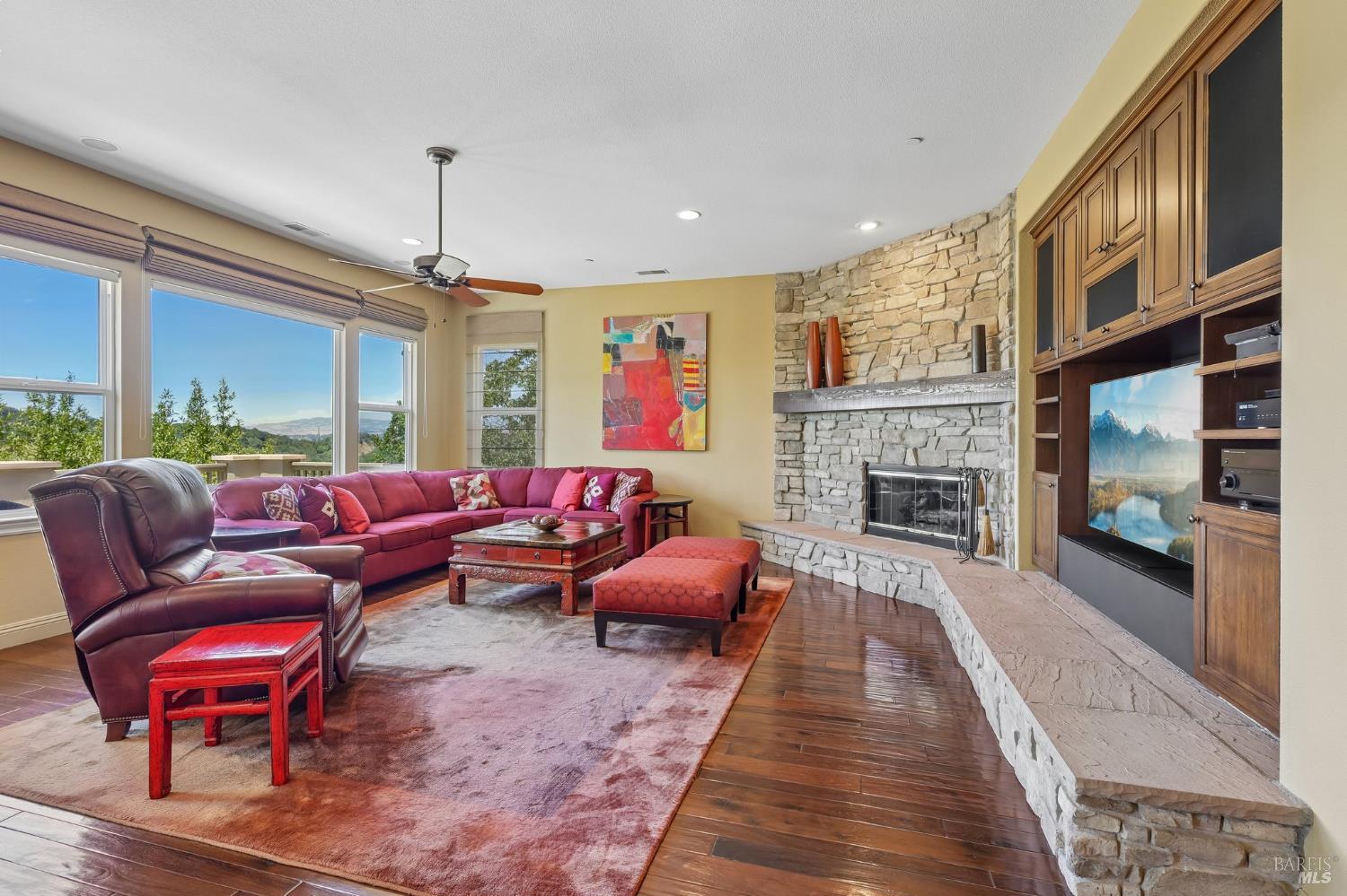 51 Stonetree Lane Novato CA 94945