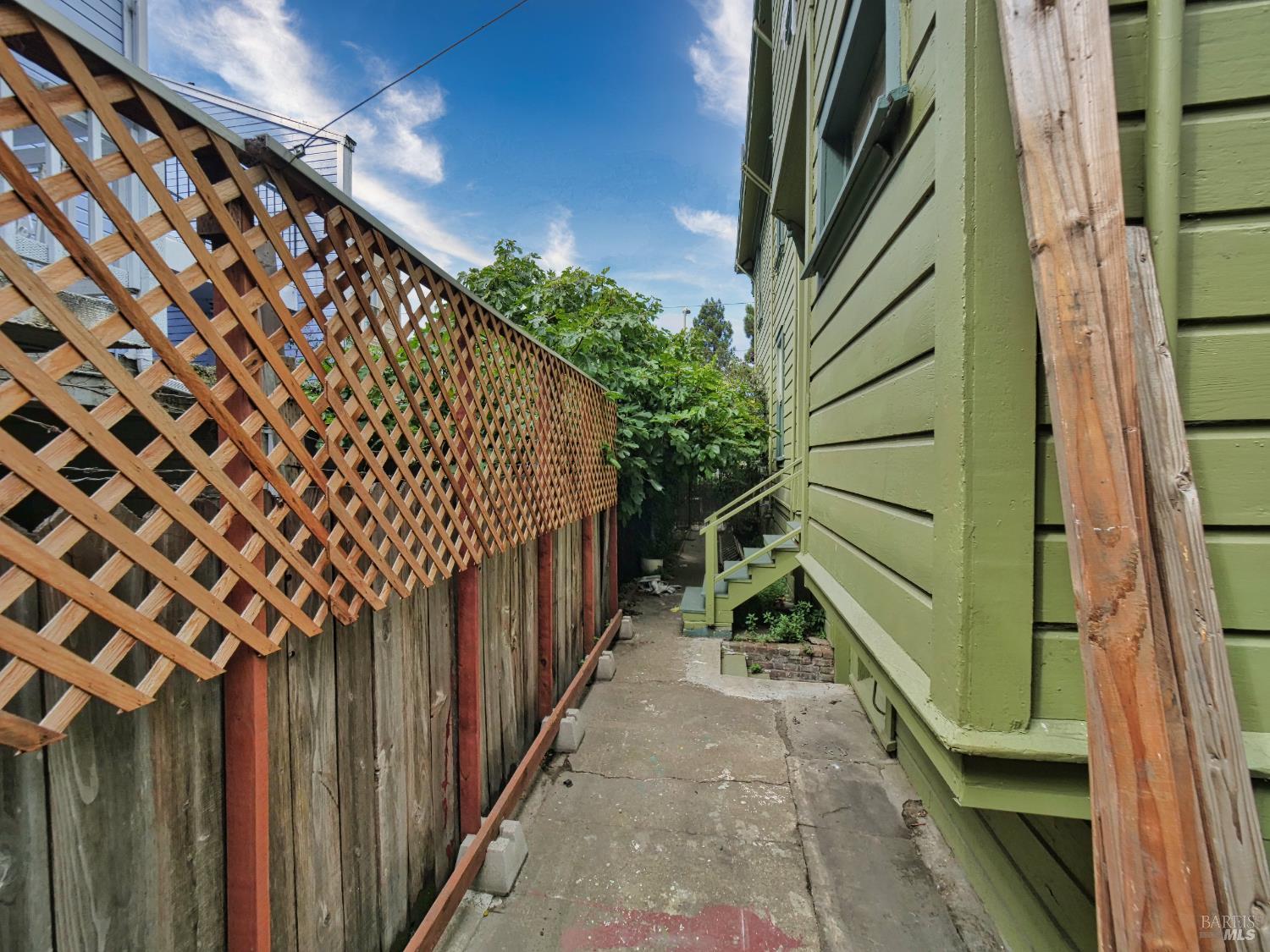 1014 Castro Street Oakland CA 94607