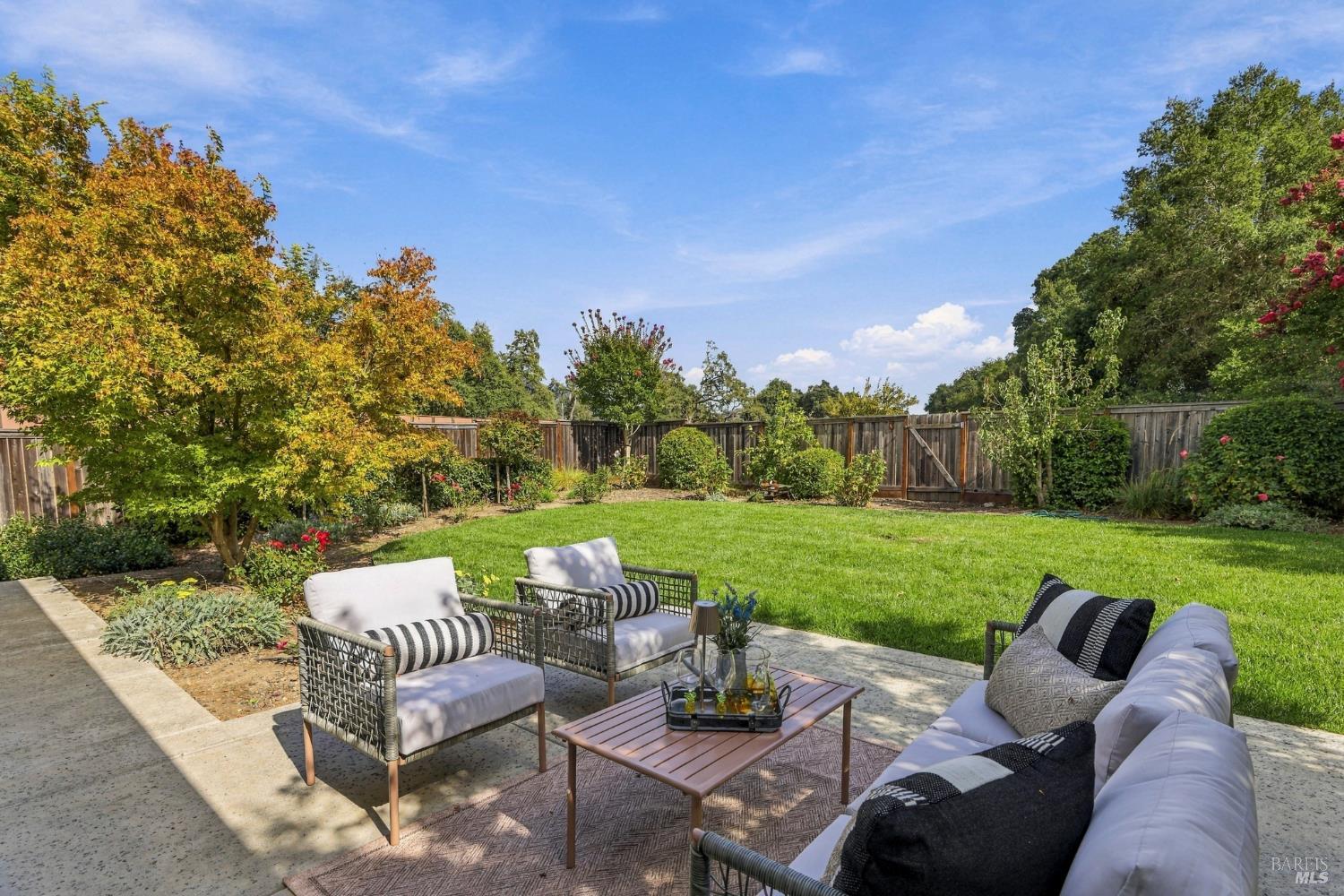 6323 Pine Valley Drive Santa Rosa CA 95409