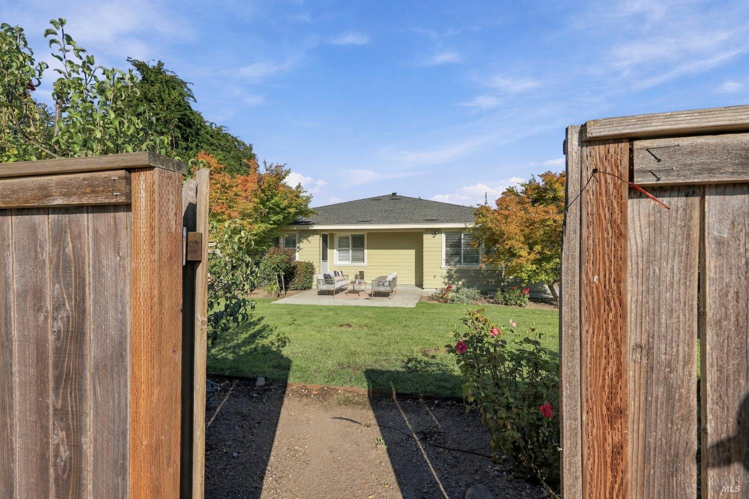 6323 Pine Valley Drive Santa Rosa CA 95409