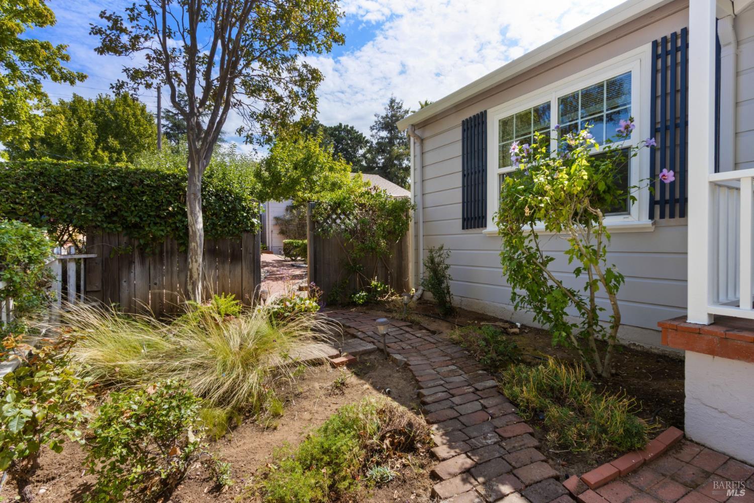 1200 E 3rd Street Benicia CA 94510
