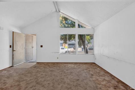 1079 Camino Coronado Rohnert Park CA 94928