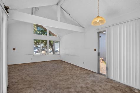 1079 Camino Coronado Rohnert Park CA 94928