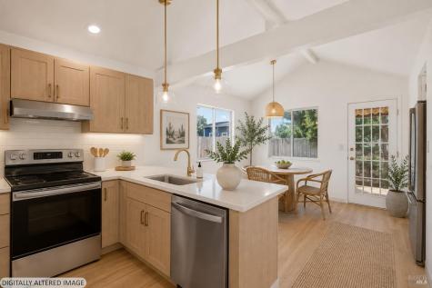 1079 Camino Coronado Rohnert Park CA 94928