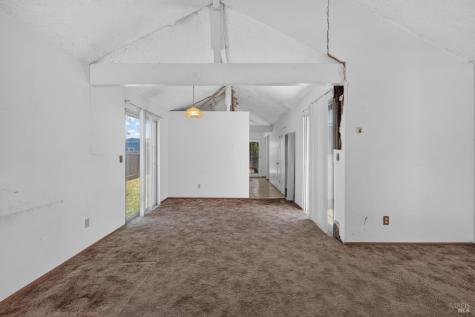 1079 Camino Coronado Rohnert Park CA 94928