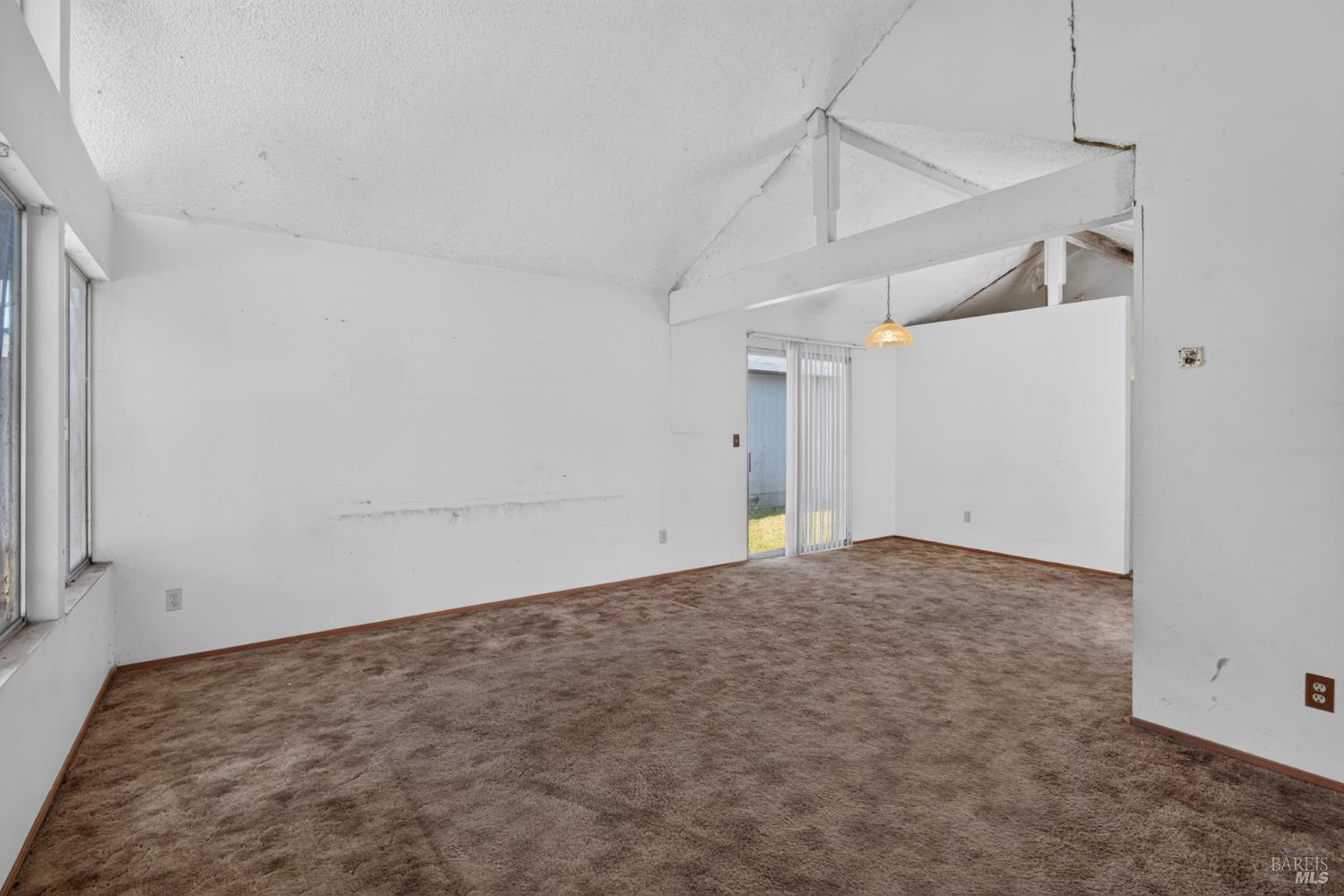 1079 Camino Coronado Rohnert Park CA 94928