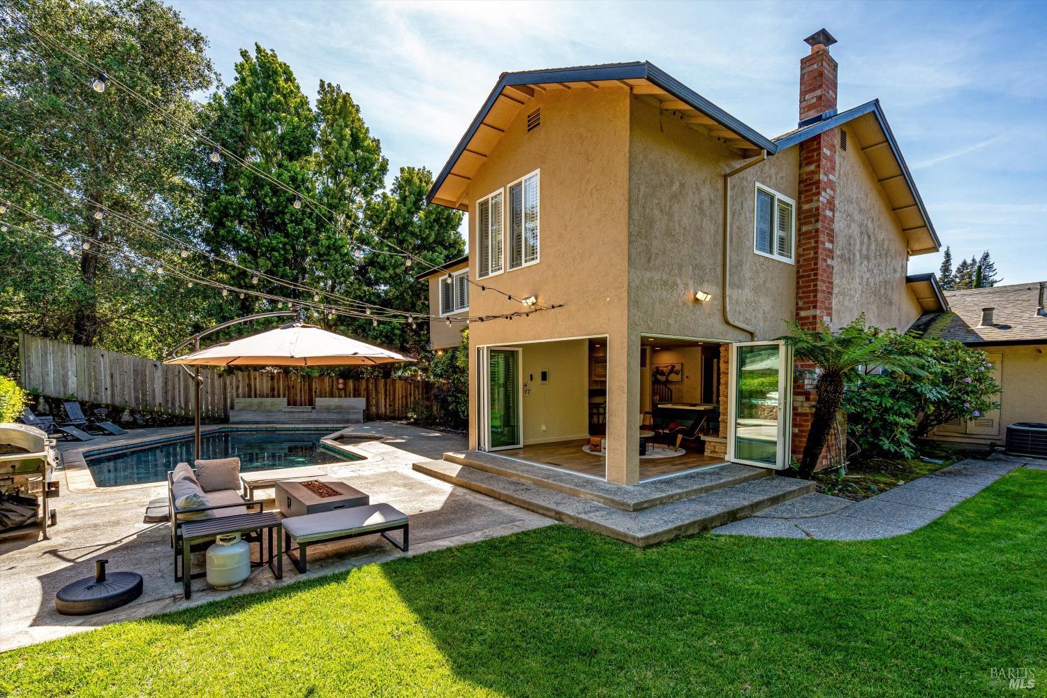 1116 Pinewood Drive Napa CA 94558