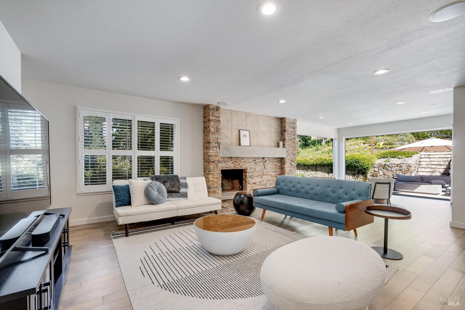 1116 Pinewood Drive Napa CA 94558