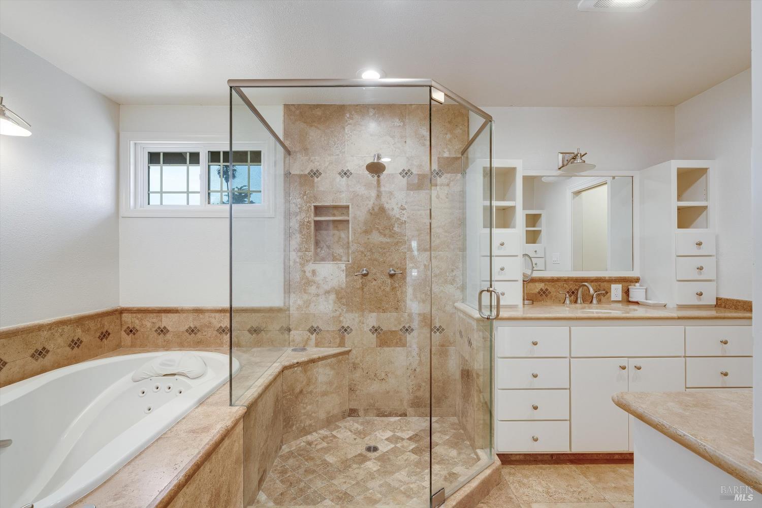 1116 Pinewood Drive Napa CA 94558