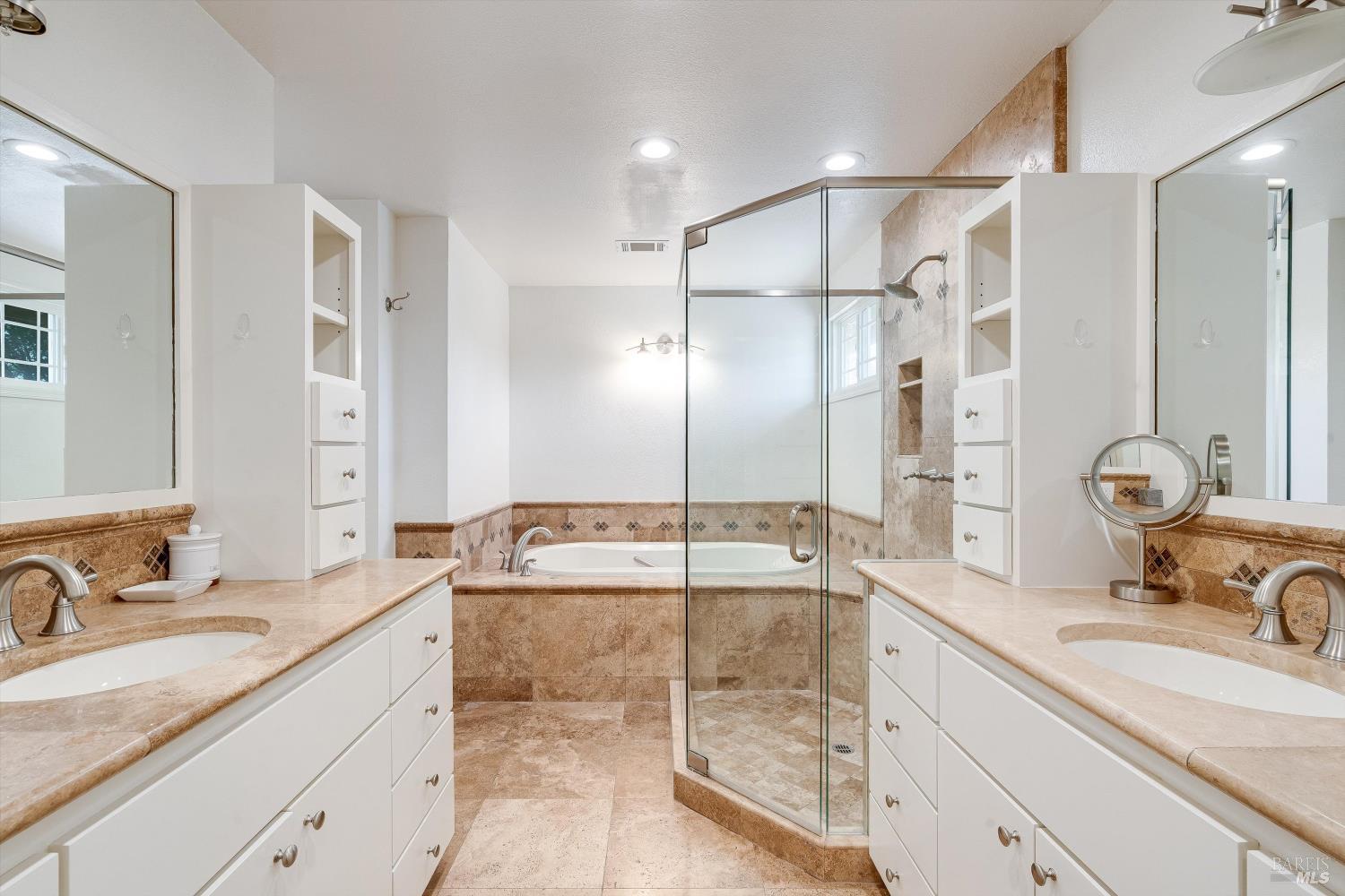 1116 Pinewood Drive Napa CA 94558