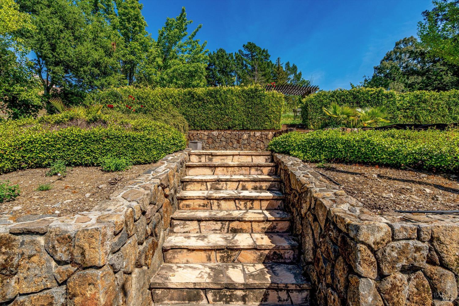 1116 Pinewood Drive Napa CA 94558