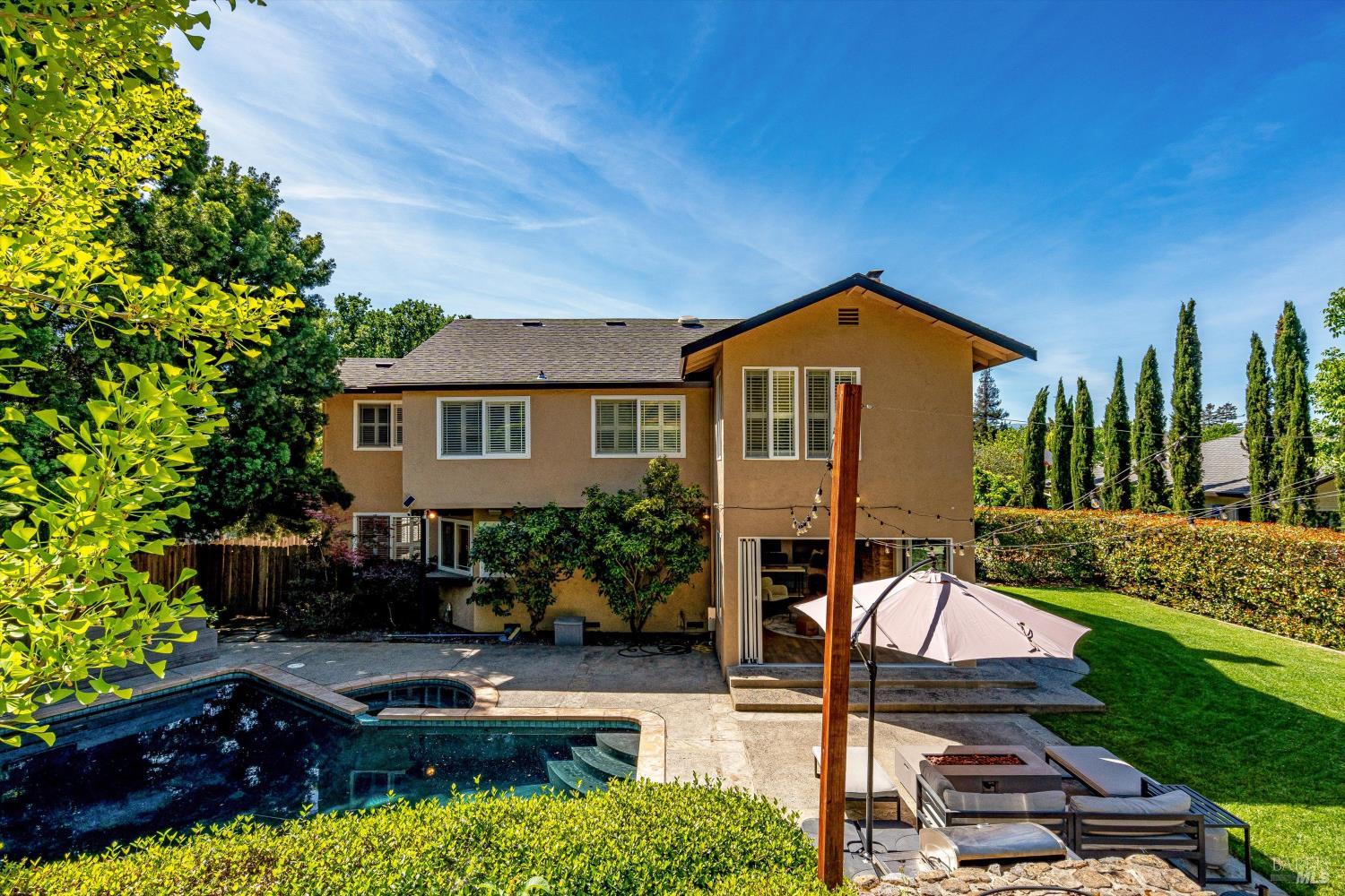 1116 Pinewood Drive Napa CA 94558