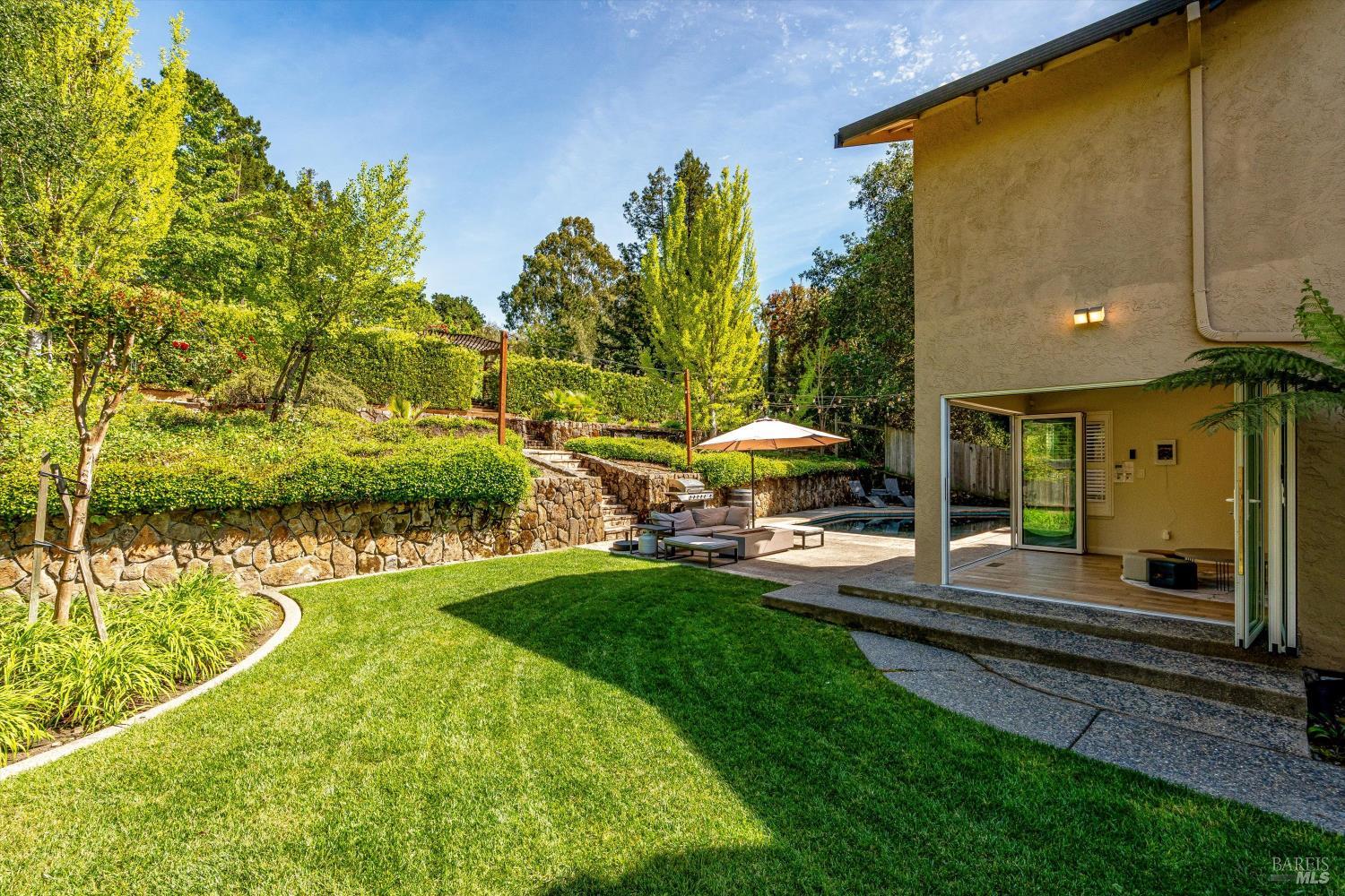 1116 Pinewood Drive Napa CA 94558