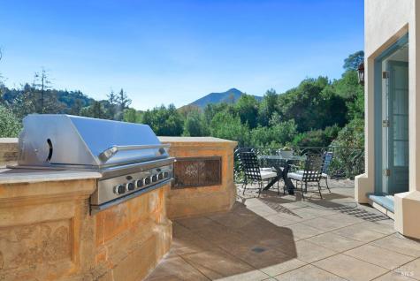 27 Upper Road Ross CA 94957