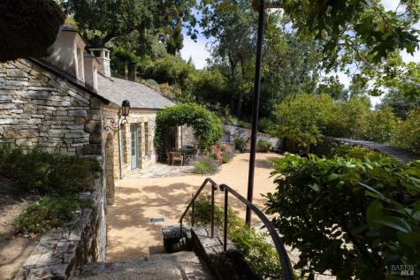 27 Upper Road Ross CA 94957