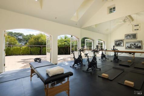 27 Upper Road Ross CA 94957