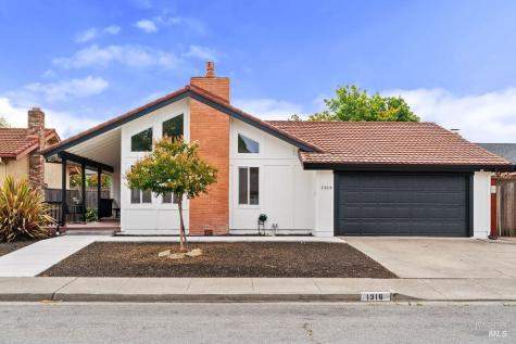 1316 Ponderosa Drive Petaluma CA 94954