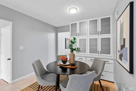 1316 Ponderosa Drive Petaluma CA 94954