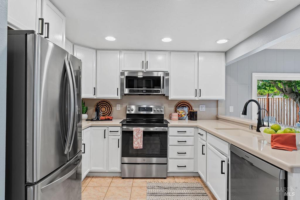 1316 Ponderosa Drive Petaluma CA 94954