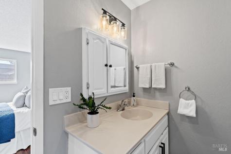 1316 Ponderosa Drive Petaluma CA 94954