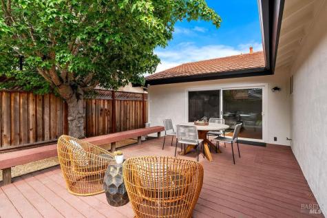 1316 Ponderosa Drive Petaluma CA 94954