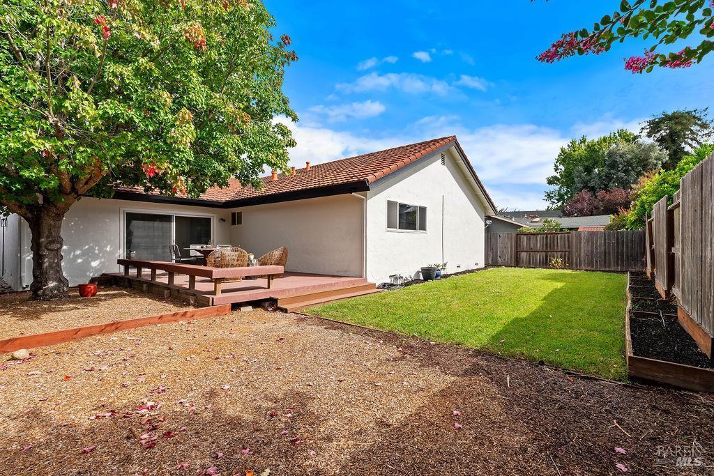 1316 Ponderosa Drive Petaluma CA 94954