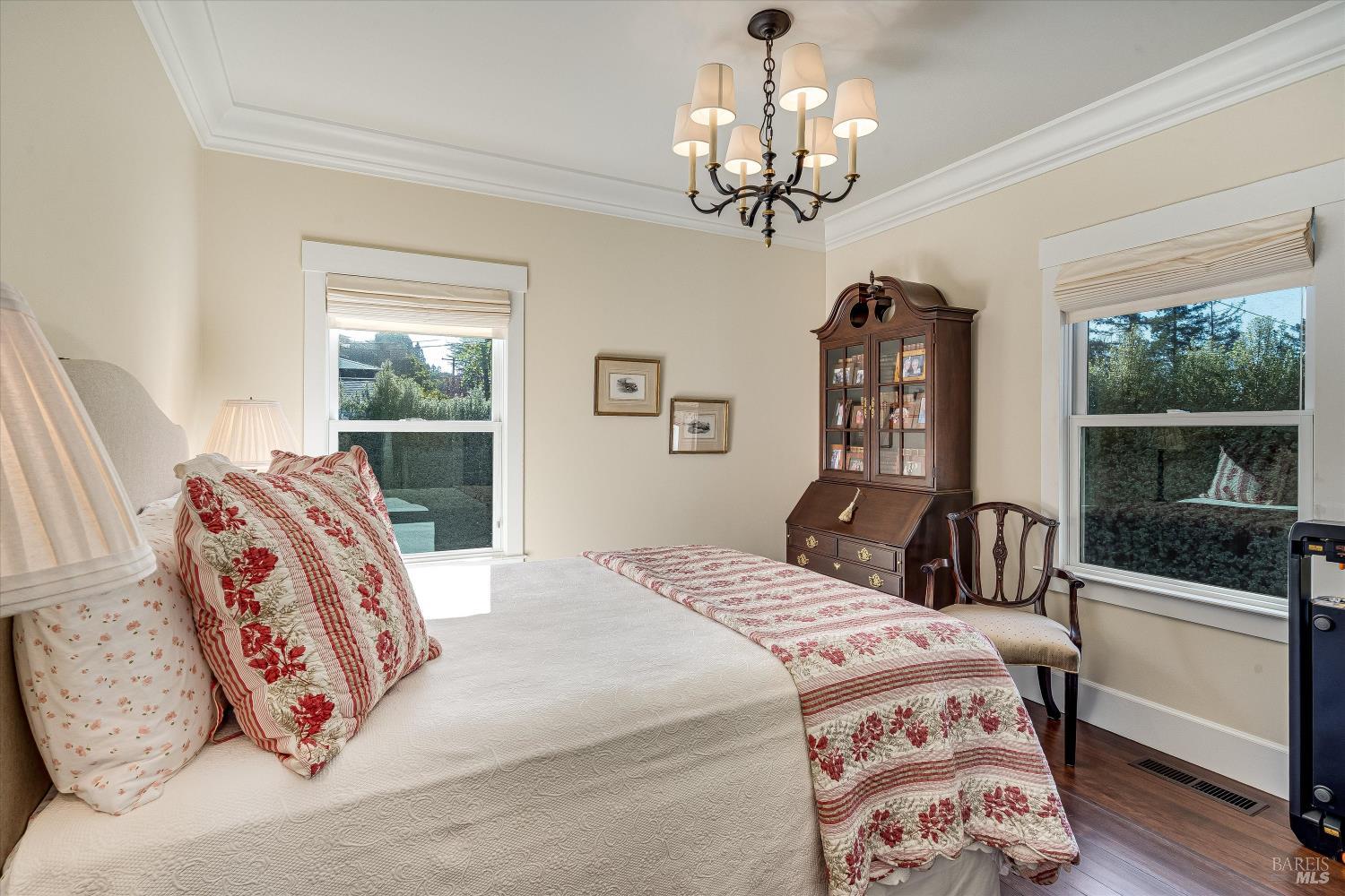 890 3rd Street E Sonoma CA 95476