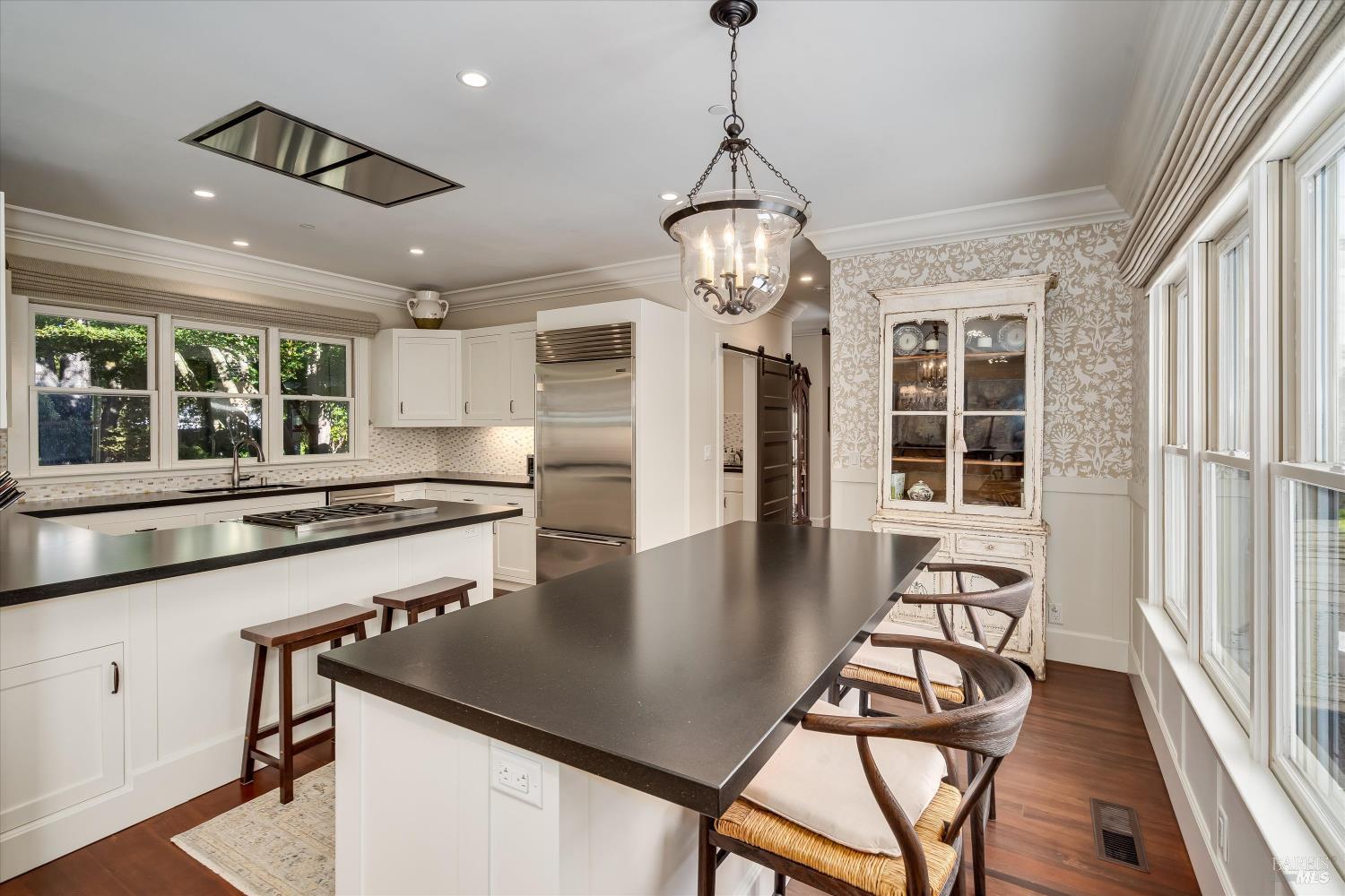 890 3rd Street E Sonoma CA 95476