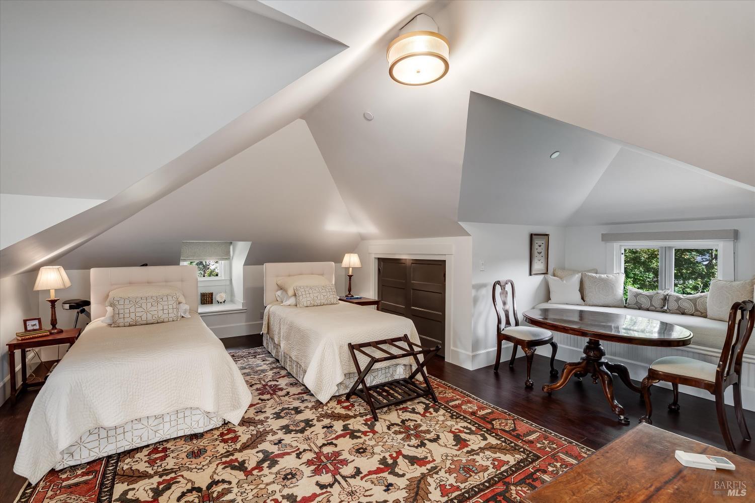 890 3rd Street E Sonoma CA 95476