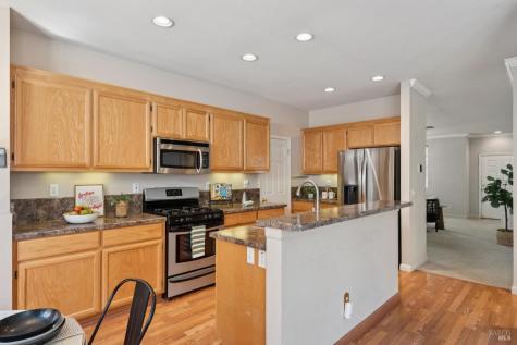 925 Aussie Avenue Santa Rosa CA 95407
