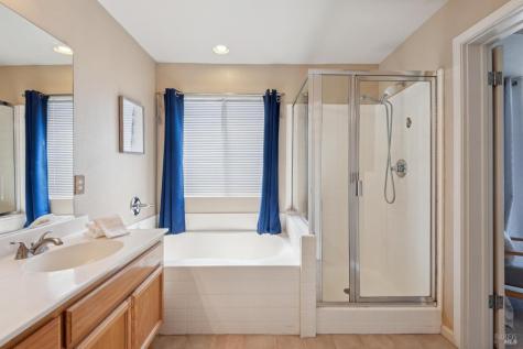 925 Aussie Avenue Santa Rosa CA 95407