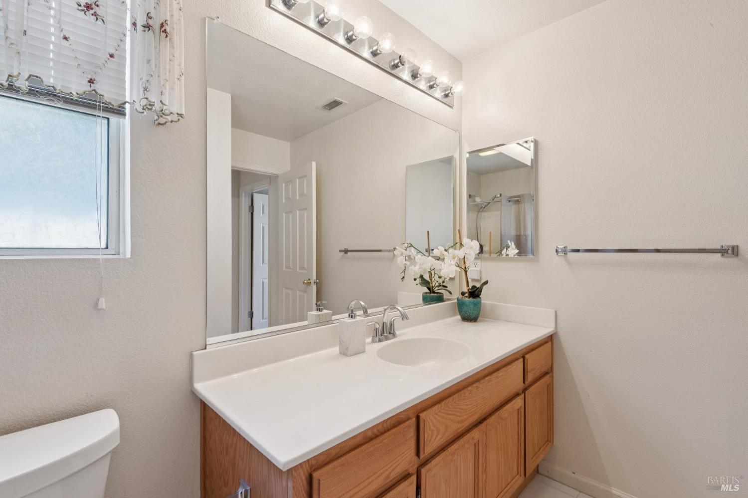 925 Aussie Avenue Santa Rosa CA 95407