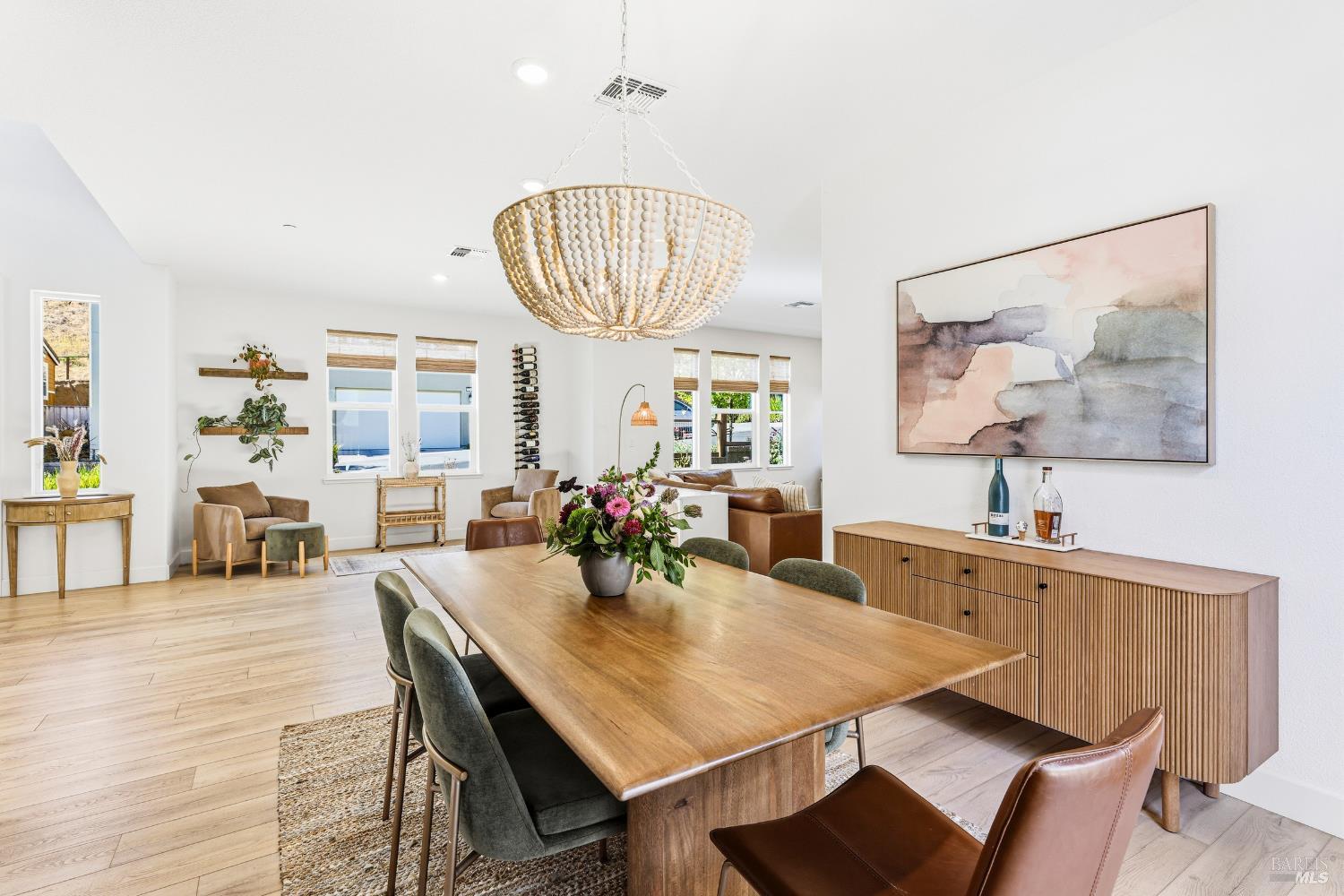 547 Sapphire Street Petaluma CA 94952