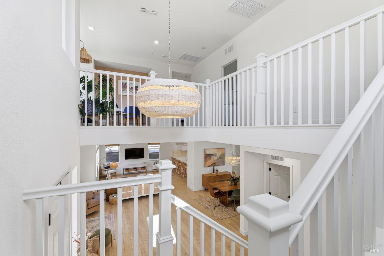 547 Sapphire Street Petaluma CA 94952