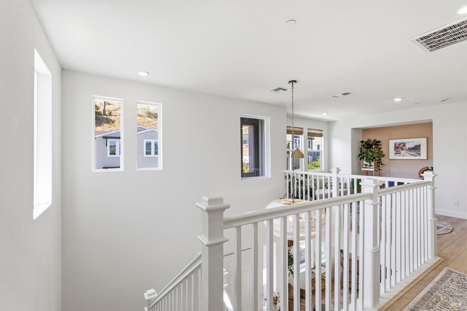 547 Sapphire Street Petaluma CA 94952