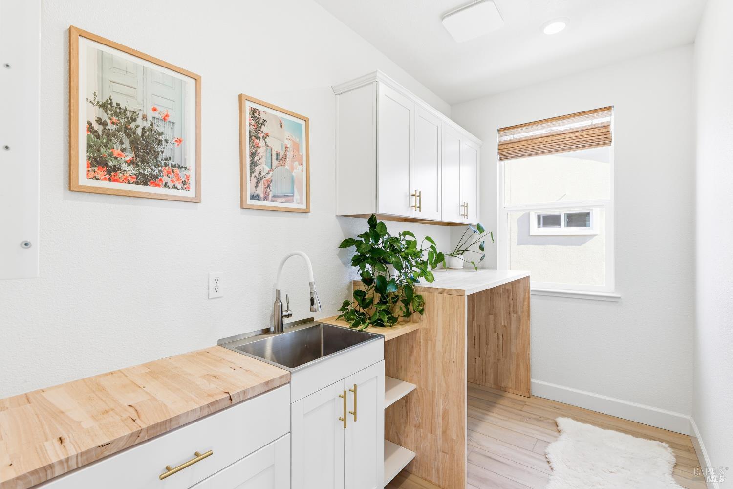 547 Sapphire Street Petaluma CA 94952
