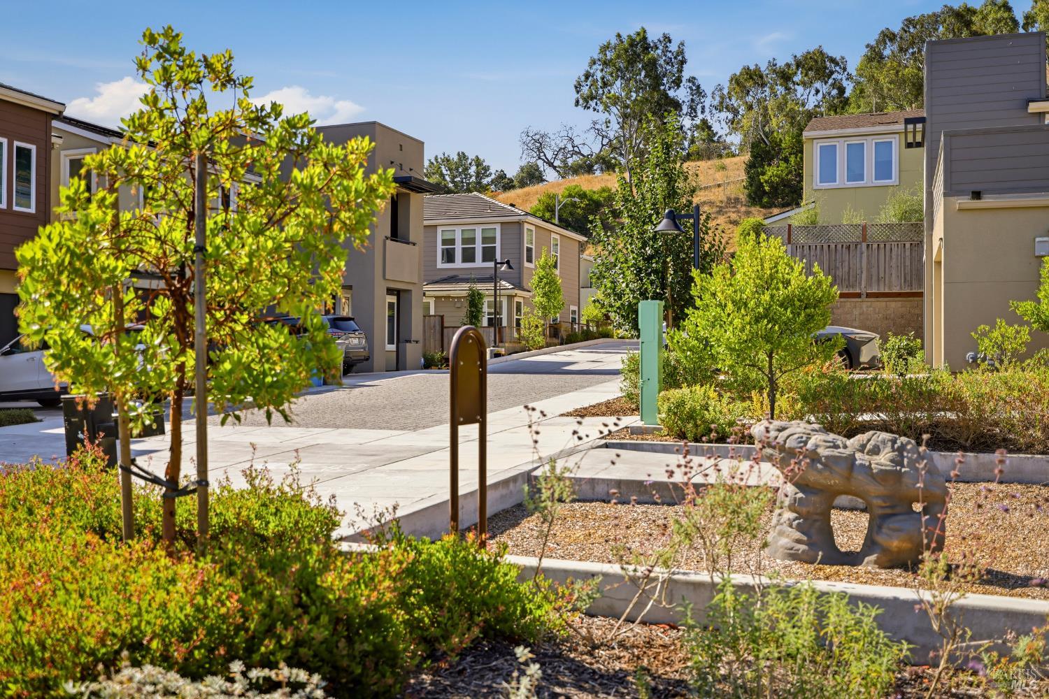 547 Sapphire Street Petaluma CA 94952